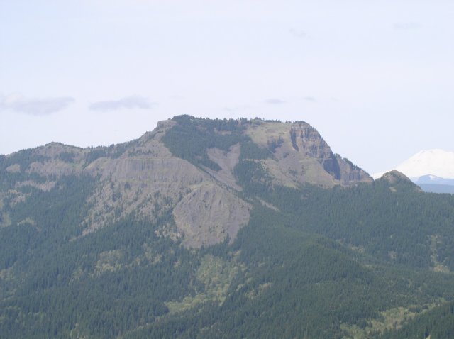 4.30.06 Hamilton Mountain 076 